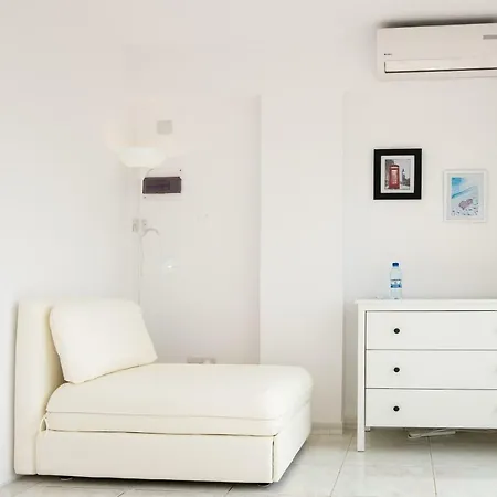 Seaview 3 Bedroom Kings Road Penthouse Appartamento *